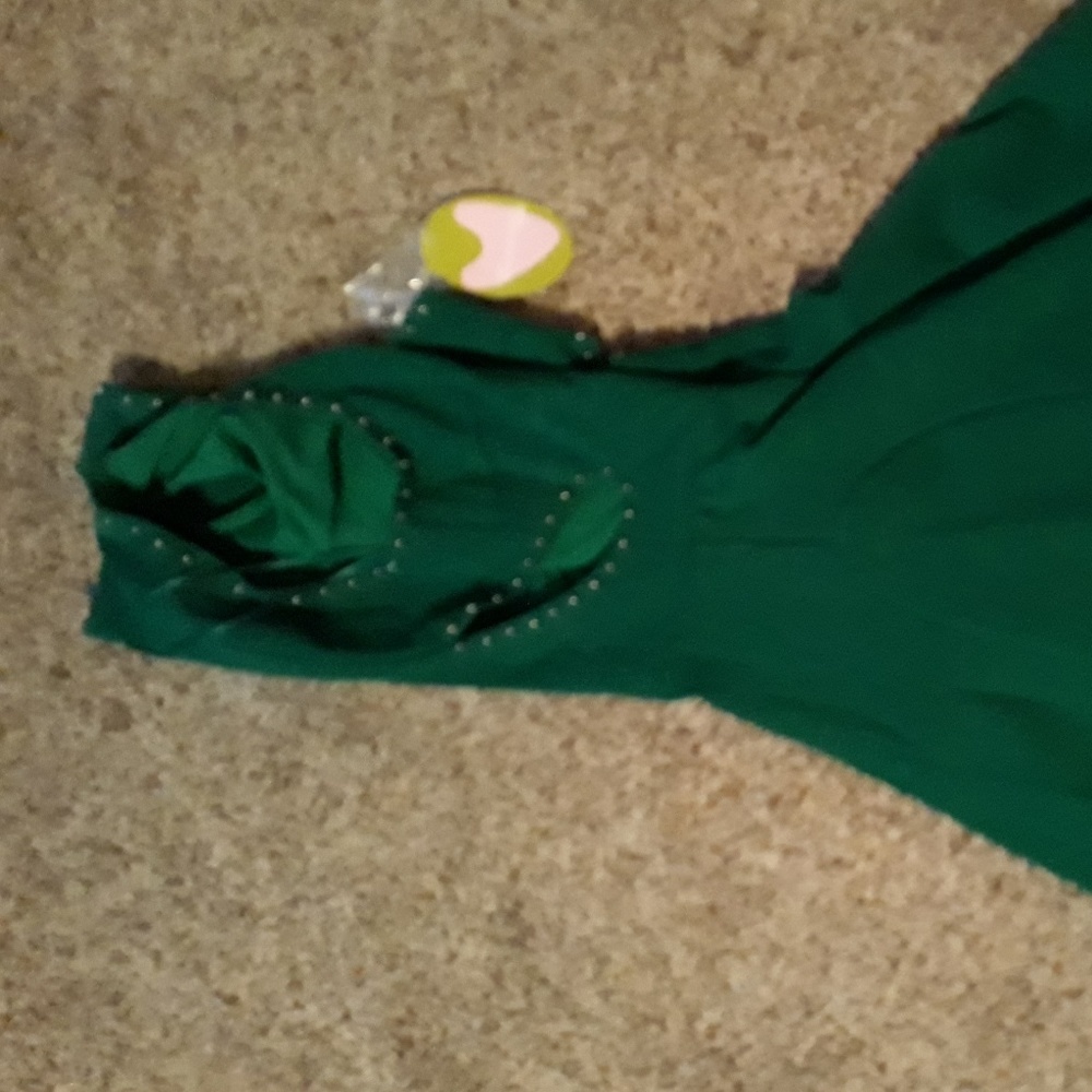 Dress - Picture 2 of 5